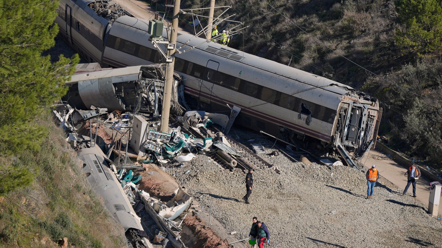 6-year-old girl survived Spain train wreck that killed her family