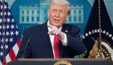 Live updates: Trump speaks at White House briefing