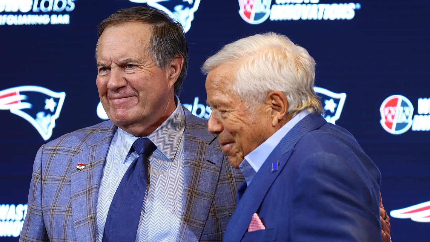 Robert Kraft: Bill Belichick "unequivocally deserves" to be a unanimous Hall of Famer
