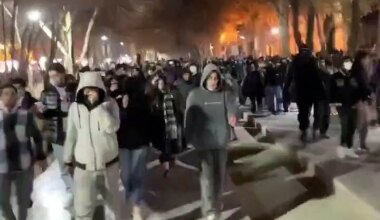 Islamic Republic in 'survival mode' amid protests, Iranian officials said to believe
