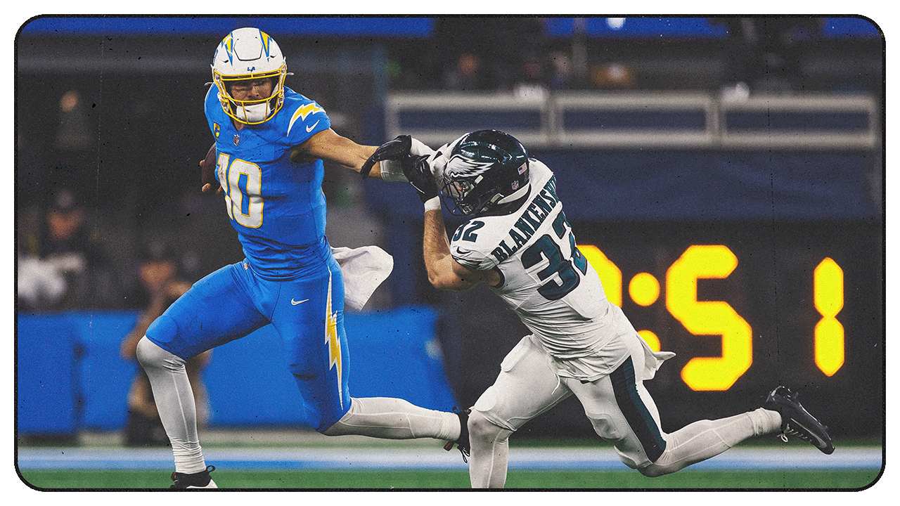 How Justin Herbert’s Toughness Willed the Chargers to the Playoffs