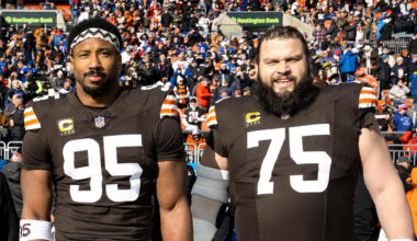 Myles Garrett and Joel Bitonio earn local PFWA awards