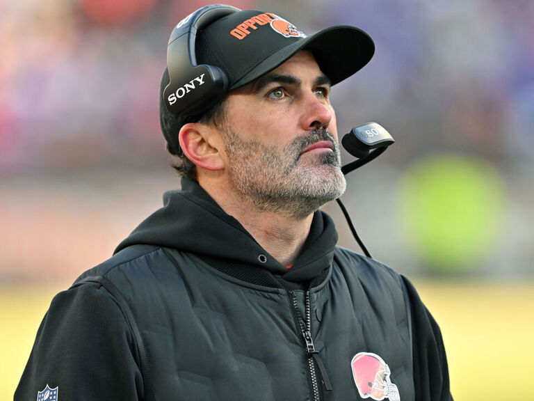 Falcons hire Stefanski as head coach