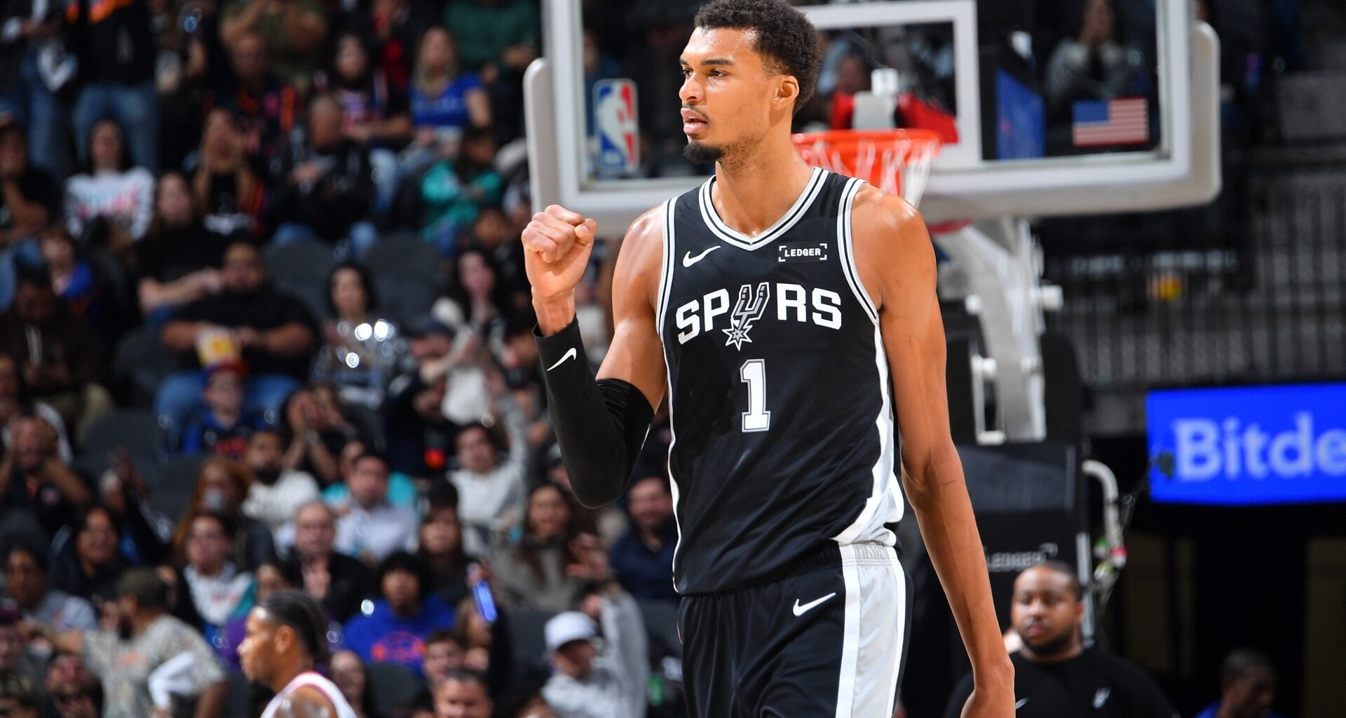 Live Updates: Luka Dončic's Lakers take on Victor Wembanyama's Spurs on a 12-game night