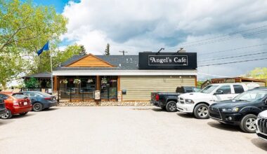 For Angels Cafe, the devil is in the details