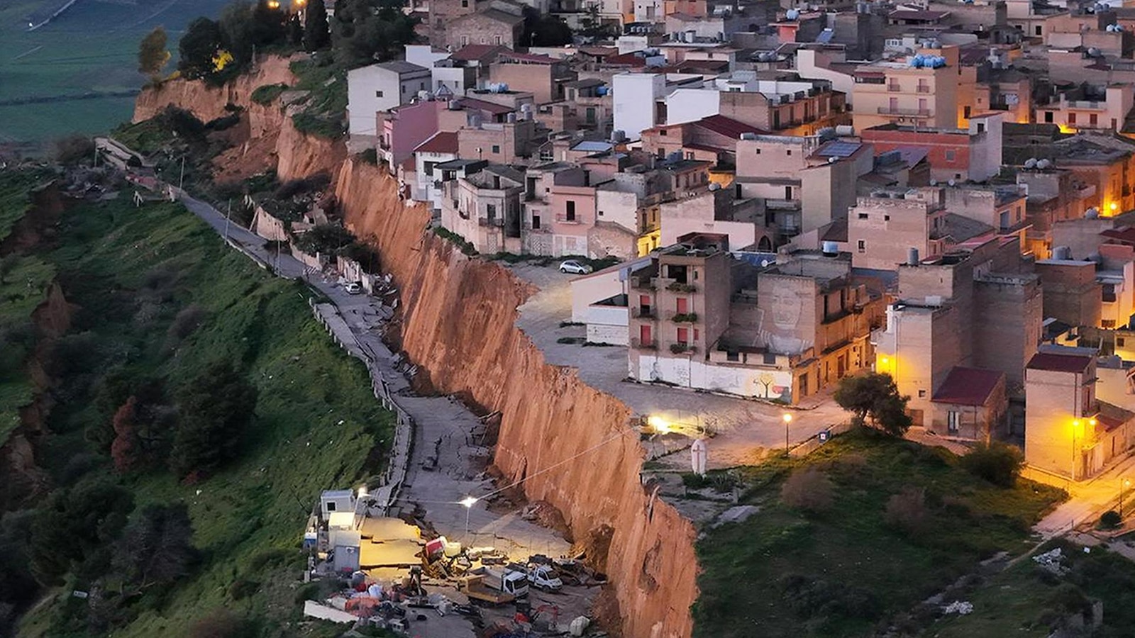 Huge landslide leaves Sicilian homes teetering on cliff edge