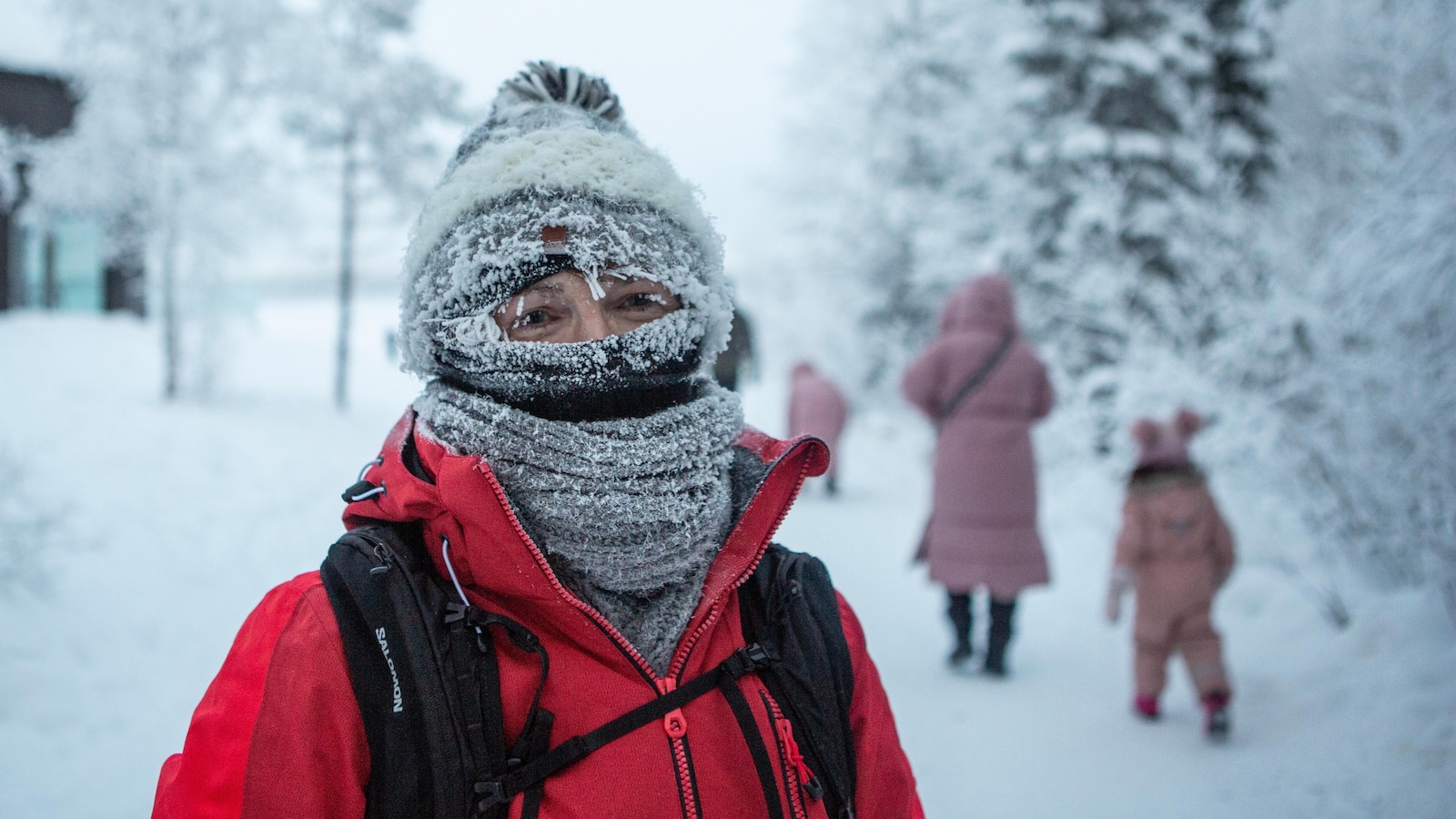 Deep freeze strands thousands in northern Finland
