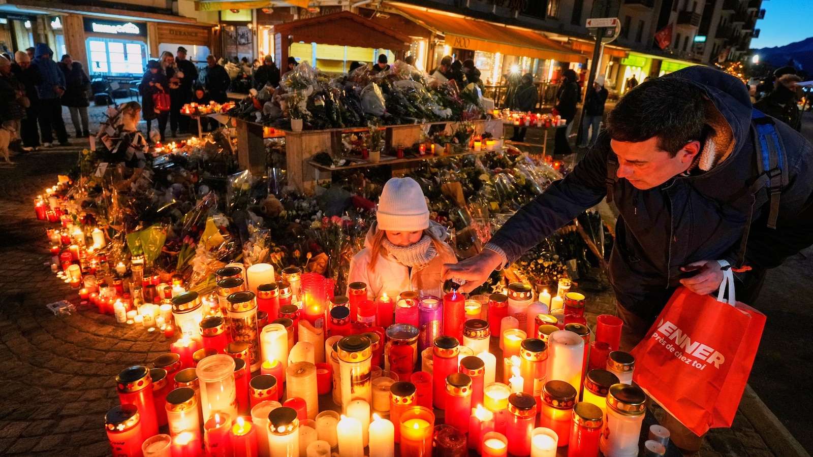 Switzerland honors victims of deadly Alpine bar fire in national day of mourning