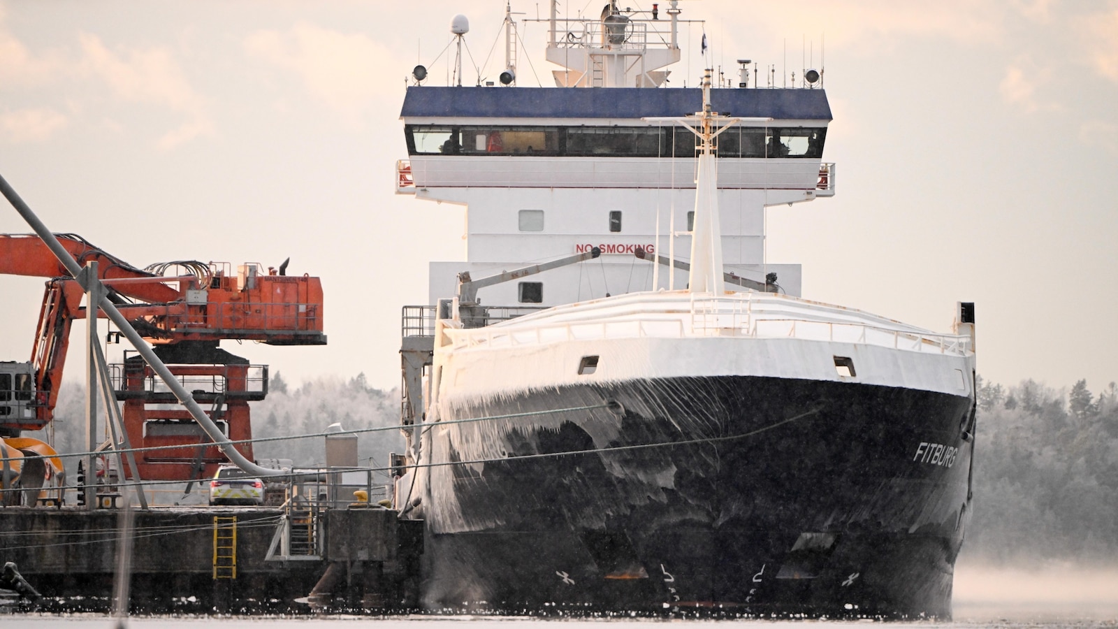 Police in Finland arrest 2 in connection with damage to undersea telecom cable