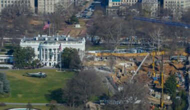 Trump quietly appoints 4 members to commission that will review his White House ballroom plan