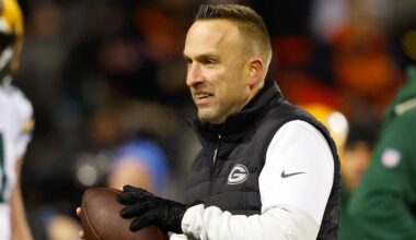 Dolphins hire Packers DC Jeff Hafley as next head coach