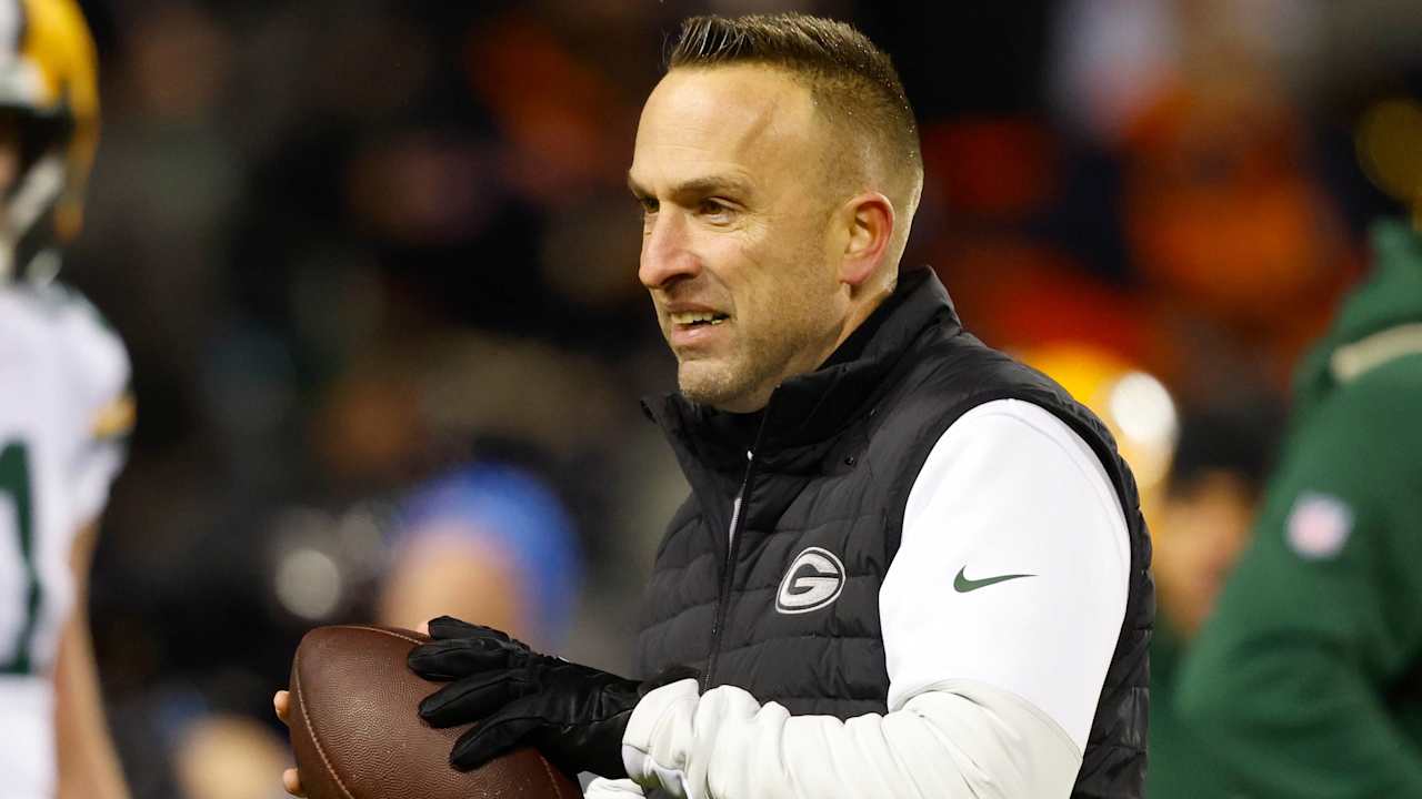 Dolphins hire Packers DC Jeff Hafley as next head coach