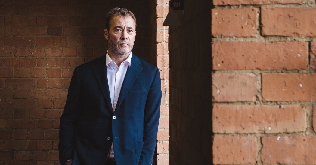 Washington Post C.E.O. Will Lewis Steps Down After Stormy Tenure