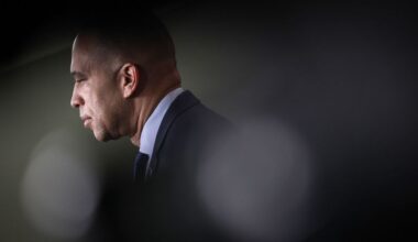 Jeffries goes all in on gerrymandering — with House control on the line