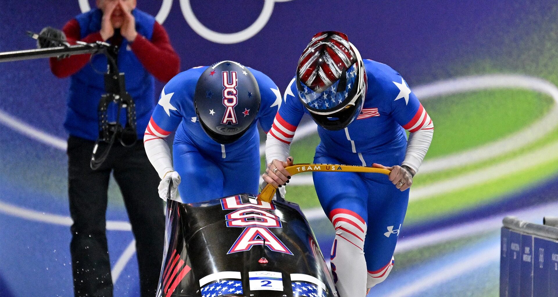 Germany's Nolte, Buckwitz lead USA's Humphries at two-woman bobsled midpoint