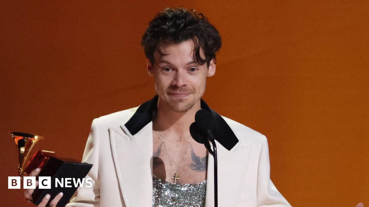 Cruz Beckham on stage