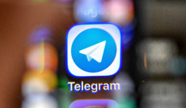 Russian Troops in Chaos as Telegram, Starlink Cut Off