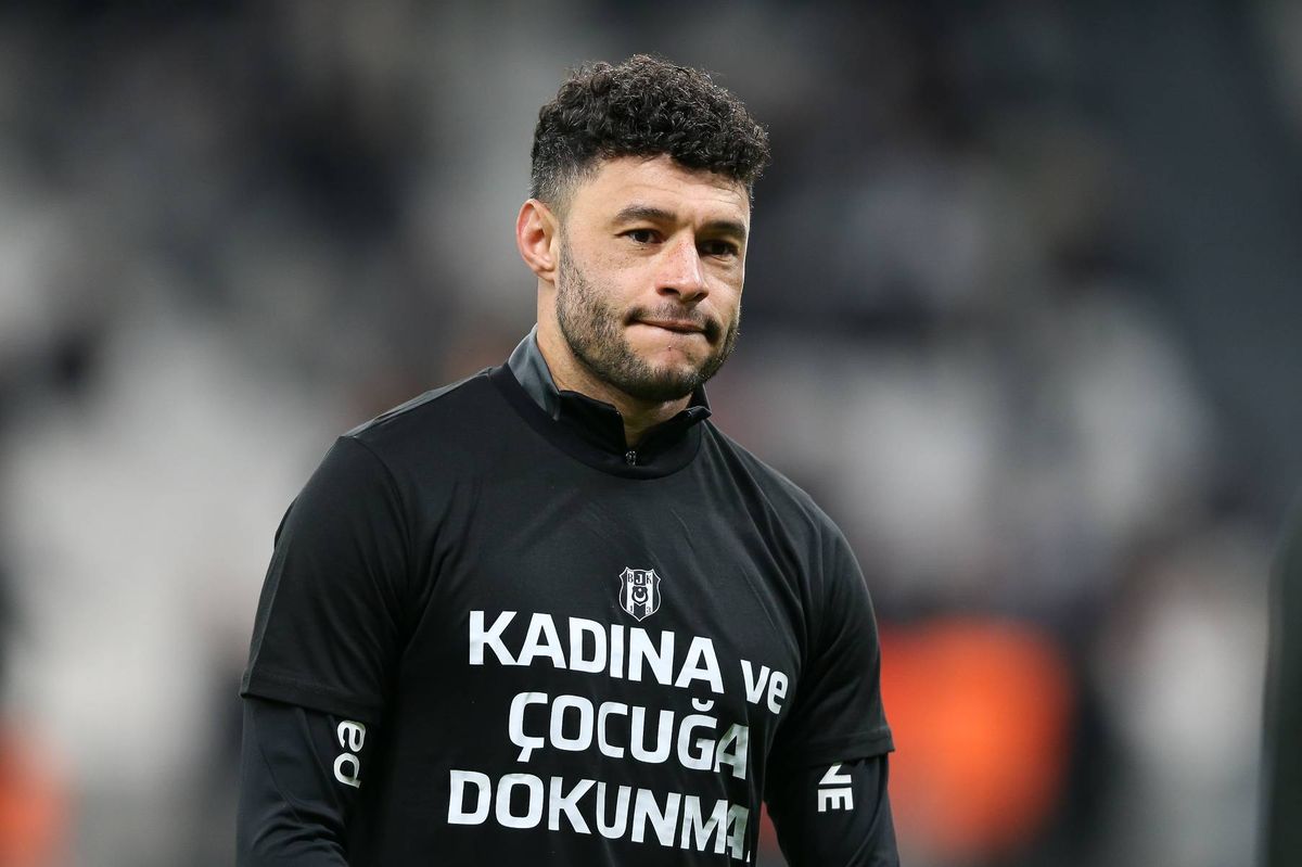 Oxlade-Chamberlain during his time at Besiktas