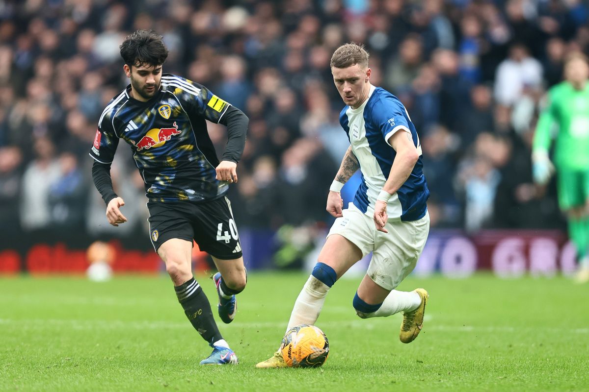 Fecundo Buonanotte of Leeds United and Jay Stansfield of Birmingham City