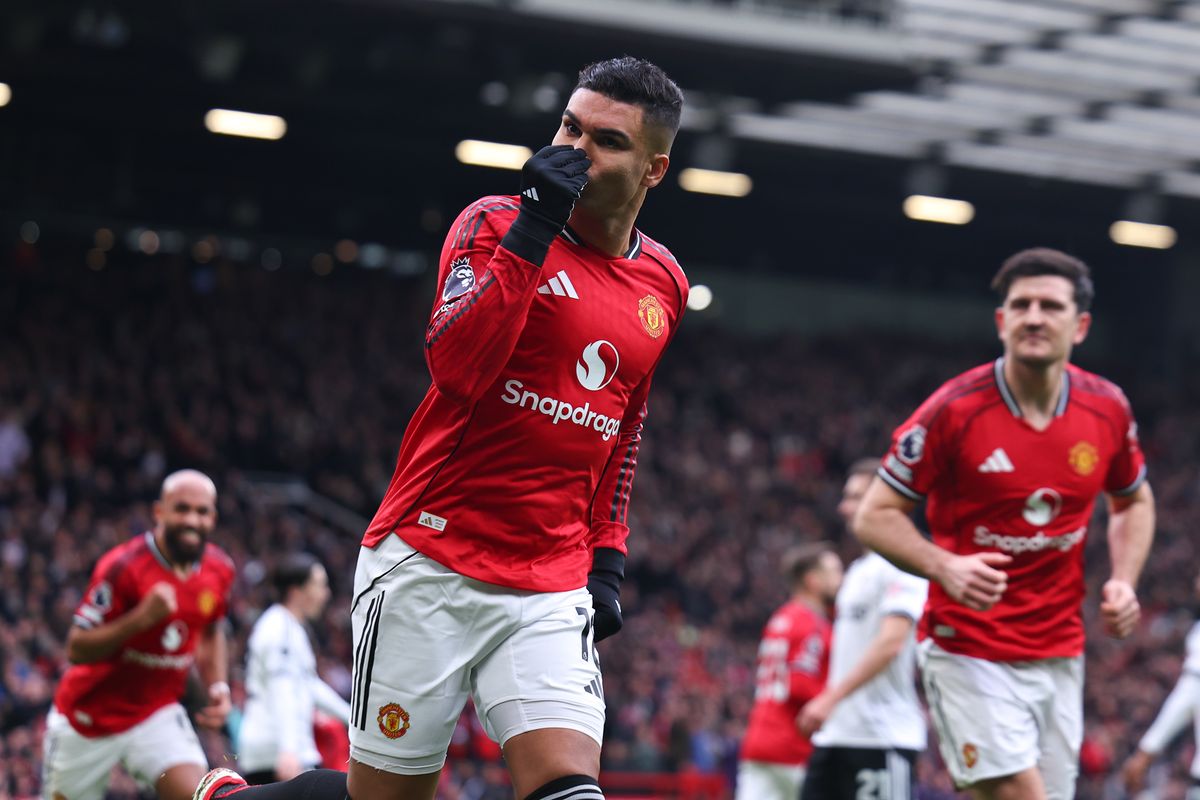 MANCHESTER, ENGLAND - FEBRUARY 1: Casemiro of Manchester United  celebrates after scoring a goal to make it 1-0 during the Premier League match between Manchester United and Fulham at Old Trafford on February 1, 2026 in Manchester, United Kingdom. (Photo by Robbie Jay Barratt - AMA/Getty Images)