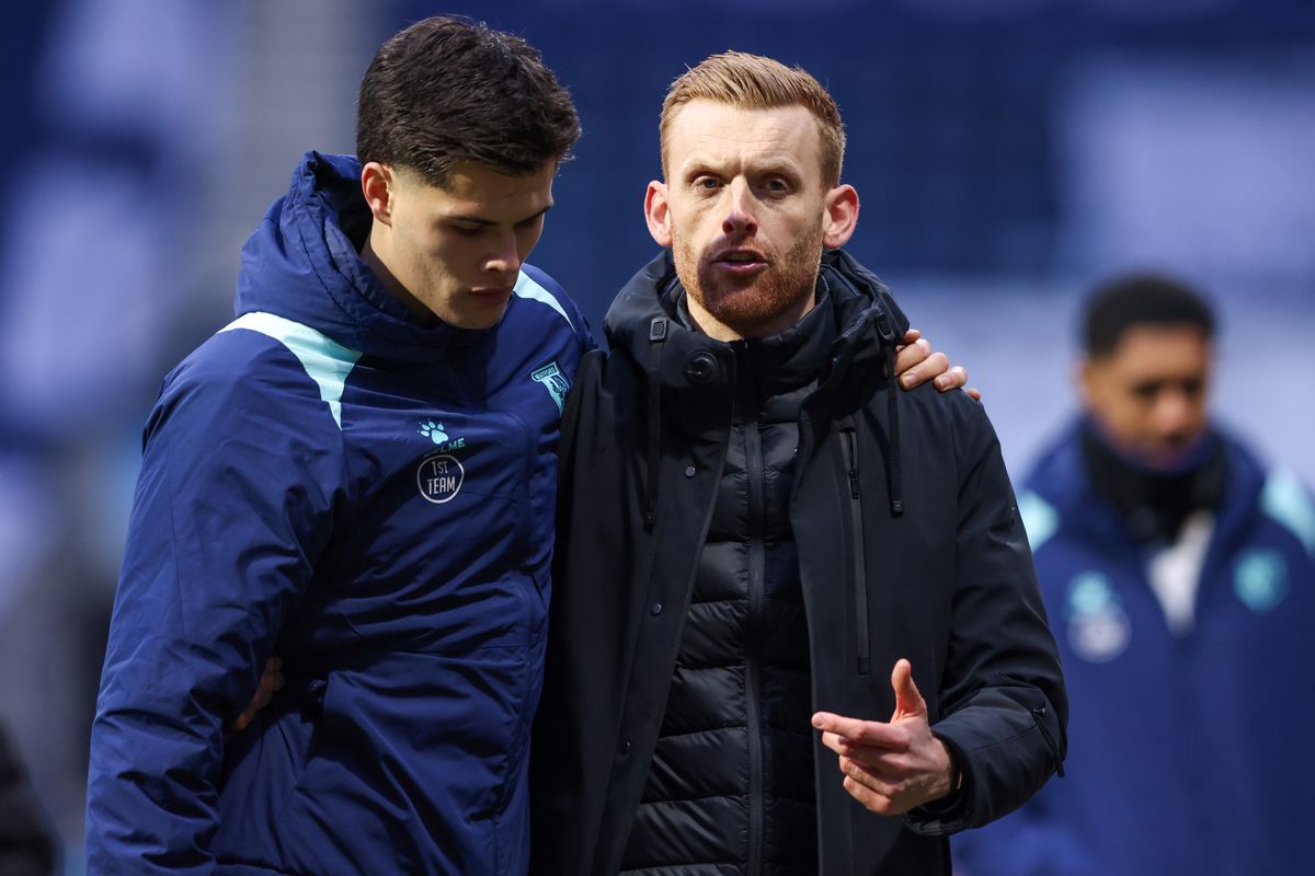 Watford manager Ed Still (right)