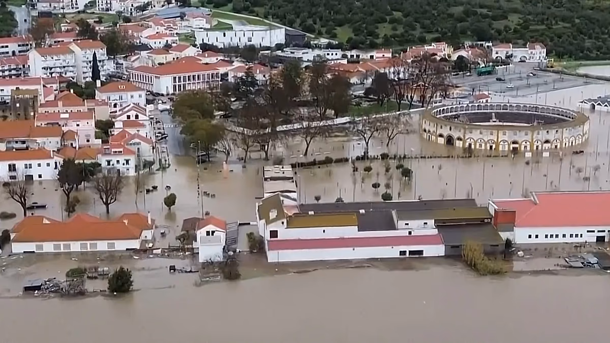 Portugal extends state of emergency amid destruction brought by Storm Leonardo