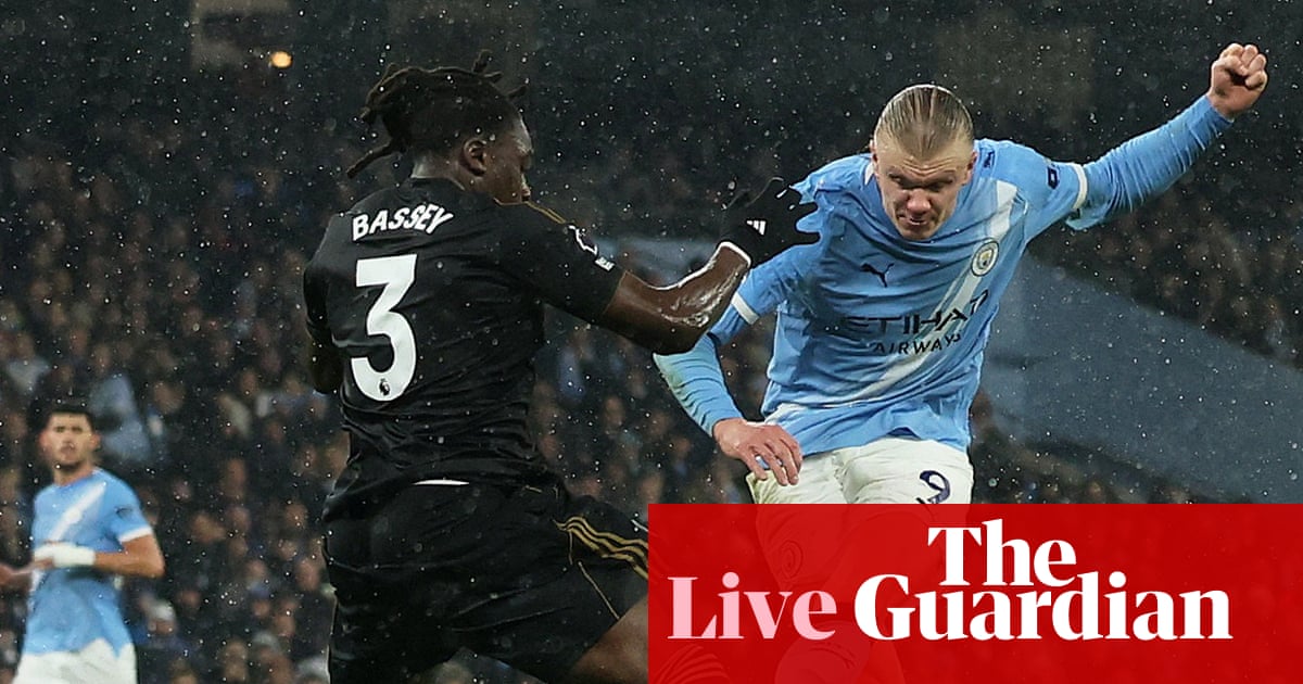 Manchester City and Villa win, Burnley shock Palace – Premier League clockwatch | Premier League