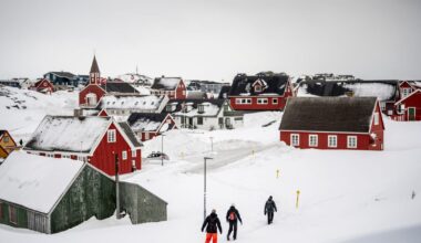 Trump says he’s sending hospital ship to Greenland – POLITICO