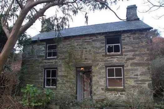 The farmhouse requires some refurbishment – including new windows