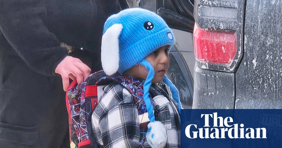 Judge orders release of five-year-old Liam Conejo Ramos and father from ICE detention | Minnesota