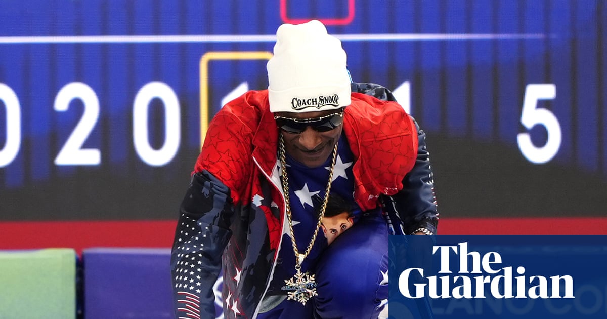 Snoop Dogg shocks British curling pair with request for photo at Winter Olympics | Winter Olympics 2026