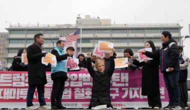 Analysis Shows Americans Pay Nearly All Tariff Costs