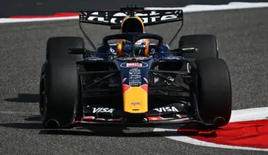 BAHRAIN, BAHRAIN - FEBRUARY 11: Max Verstappen of the Netherlands driving the (3) Oracle Red Bull