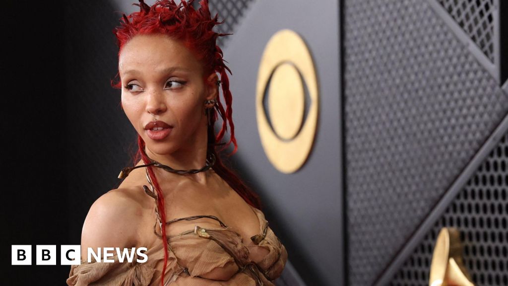 Winners and nominees at the 2026 Grammy Awards - updating live - BBC