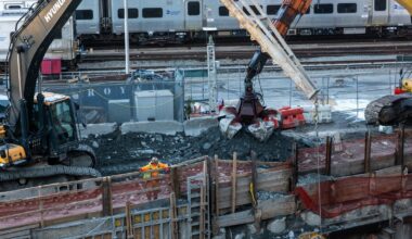 Gateway sues Trump administration over freezing Hudson River tunnel funding