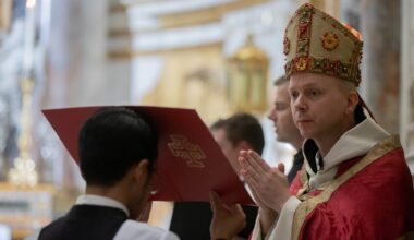 ‘Illuminated by a Hidden Glory’: Theme of Lenten Spiritual Exercises