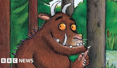 Julia Donaldson reveals new character and title for third Gruffalo book - BBC