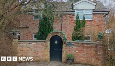 How Lotto winner hid £280m drug lab in his cottage - BBC