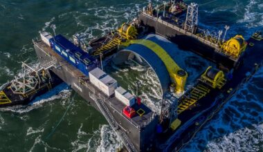 Provincial officials still trying to find way to raise abandoned tidal turbine