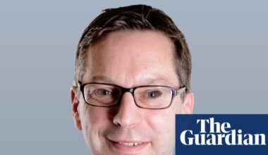 Government’s top welfare official to step down | Carers