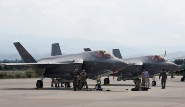 Canada discreetly puts money down on 14 additional F-35s