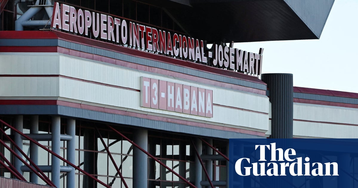 Moscow preparing to evacuate Russian tourists from Cuba amid US oil blockade | Cuba