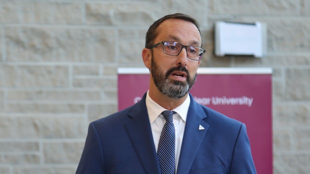 Tuition set to rise, OSAP grants lower with new Ontario post-secondary funding changes: minister