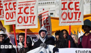 Minneapolis residents and students protesting against ICE