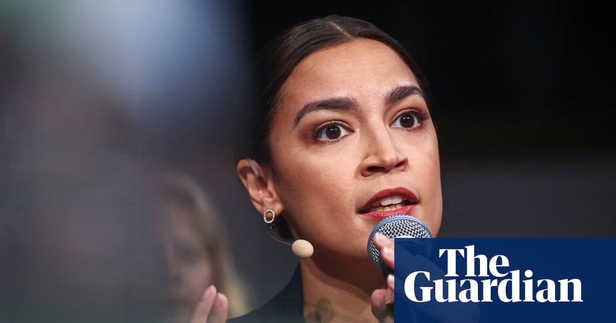 Trump news at a glance: Alexandria Ocasio-Cortez blasts president’s ‘age of authoritarianism’ at European conference | Trump administration