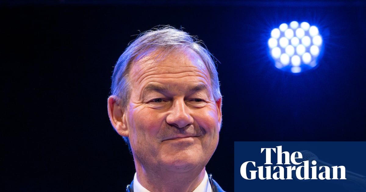 UK far right lines up behind Rupert Lowe in challenge to Reform | Far right