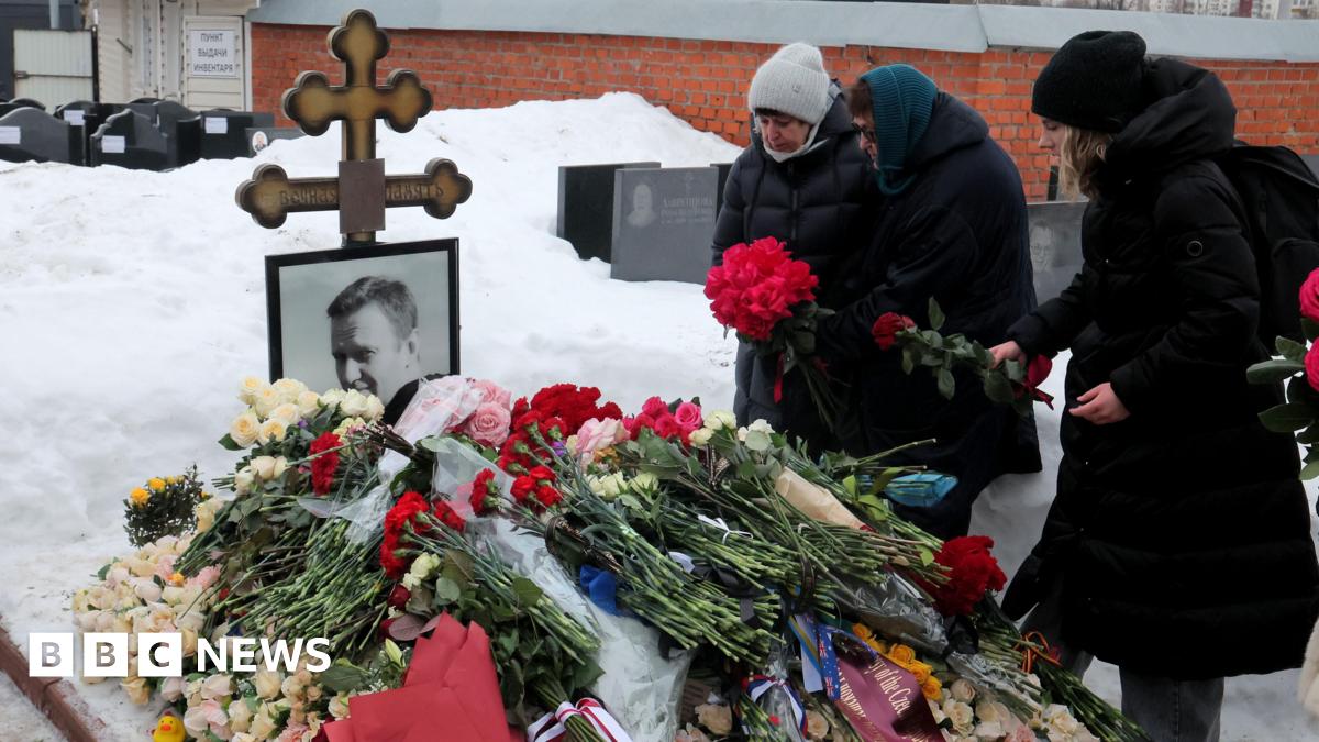 Russian opposition politician Alexei Navalny takes part in a rally to mark the 5th anniversary of opposition politician Boris Nemtsov's murder and to protest against proposed amendments to the country's constitution, in Moscow, Russia February 29, 2020.