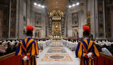Vatican unveils initiatives to mark 400th anniversary of St. Peter’s Basilica