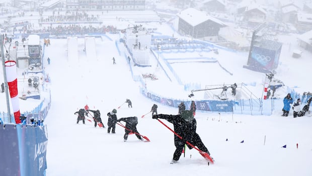Heavy snow upends Olympic freestyle skiing, snowboard schedule