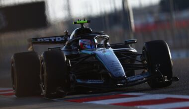 Mercedes narrowly beats McLaren, Aston Martin breaks down